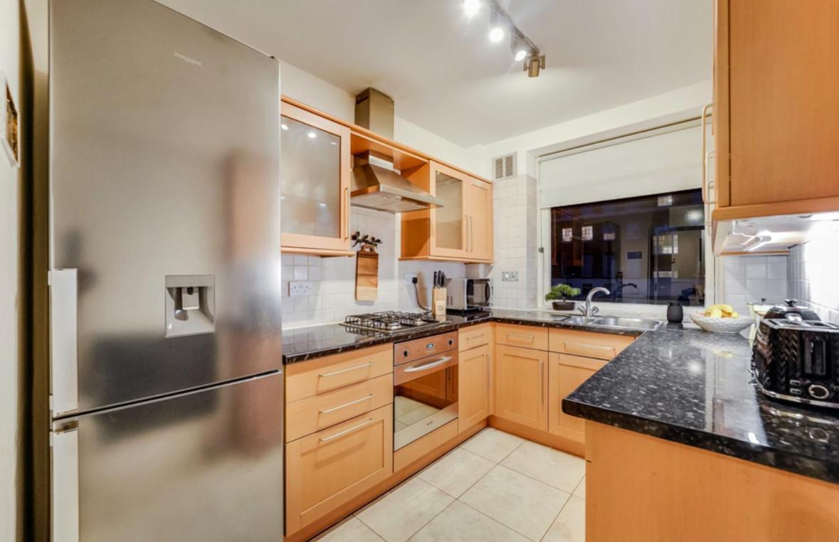Chic Flat Next To Baker Street * Londres